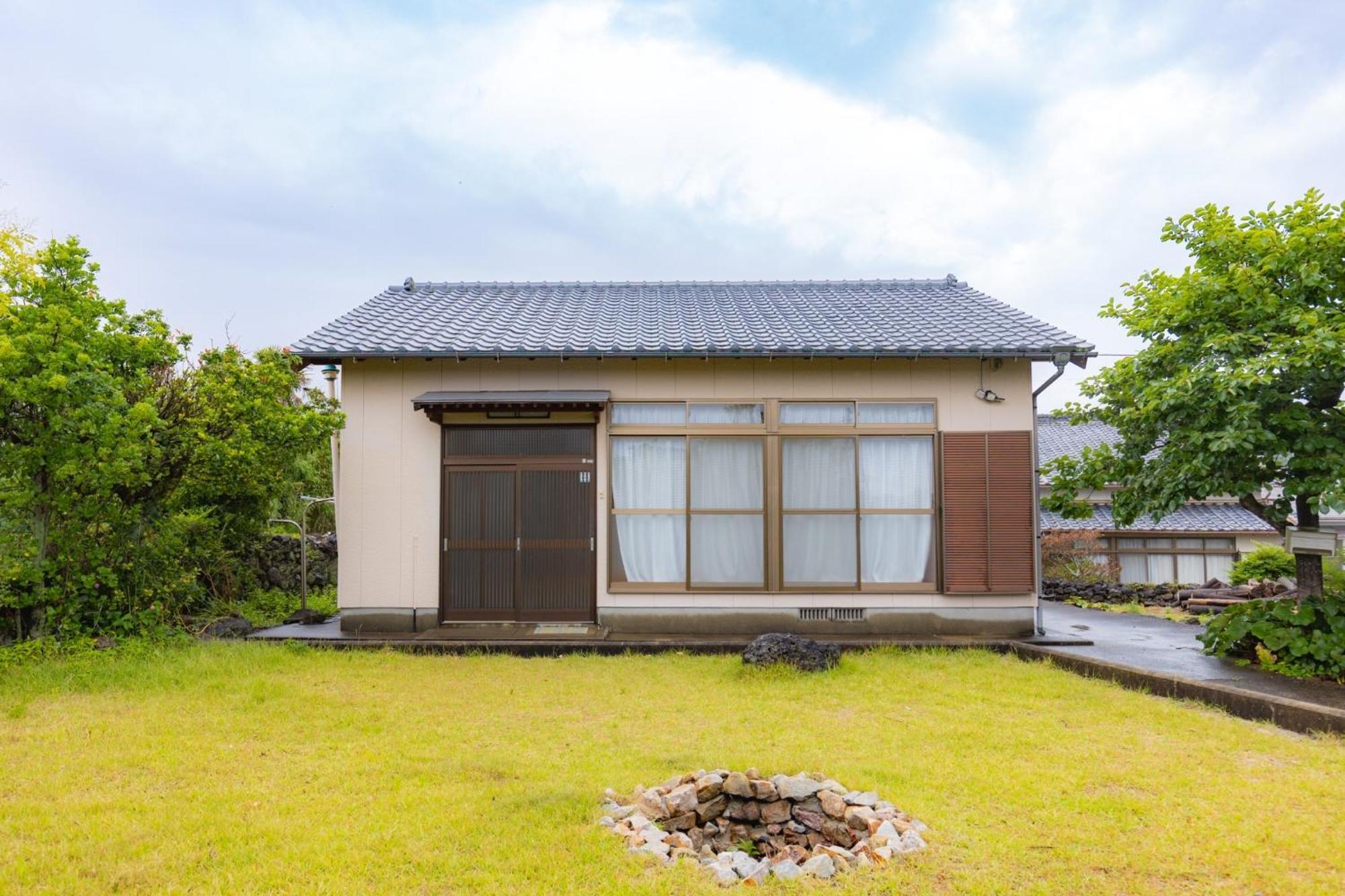 Goto I-House Villa Bagian luar foto